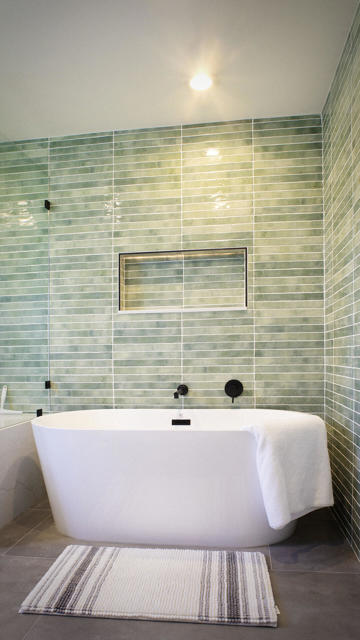 75414 Palm Shadow Drive, Indian Wells CA: https://media.crmls.org/mediaz/b5c75226-7faf-4c1f-be2a-e74222573388.jpg