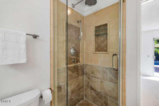 1942 Chalon Street, Newbury Park CA: https://media.crmls.org/mediaz/b5c81ea6-3590-4227-afc0-165d2b389229.jpg