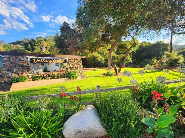 Detail Gallery Image 1 of 28 For 3909 Reche Rd #52,  Fallbrook,  CA 92028 - 2 Beds | 1/1 Baths