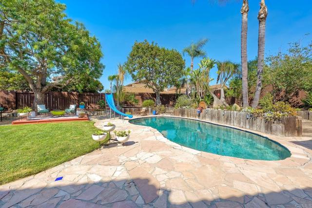 Detail Gallery Image 33 of 35 For 316 Winters Ct, San Marcos,  CA 92069 - 4 Beds | 3 Baths