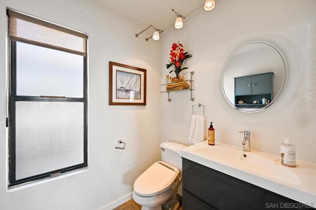 3719 Balboa Ter, San Diego CA: https://media.crmls.org/mediaz/b5c91f89-2846-403f-8ff8-a67f1750b3c6.jpg