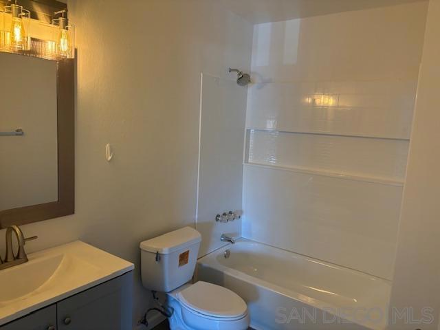 6902 Mission Gorge, San Diego CA: https://media.crmls.org/mediaz/b5c9fa17-0c3a-4ce2-8a55-46c92d88bf95.jpg