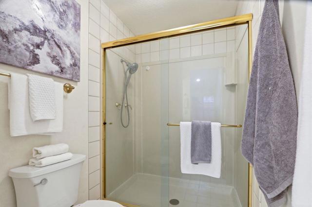 1212 Shelby Creek Lane, San Jose CA: https://media.crmls.org/mediaz/b5ca98c5-de0b-481b-aeb7-f90864aebc0d.jpg