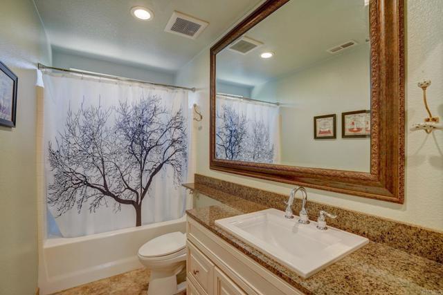 Detail Gallery Image 8 of 14 For 41425 Farmer Ct, Indio,  CA 92203 - 3 Beds | 2 Baths
