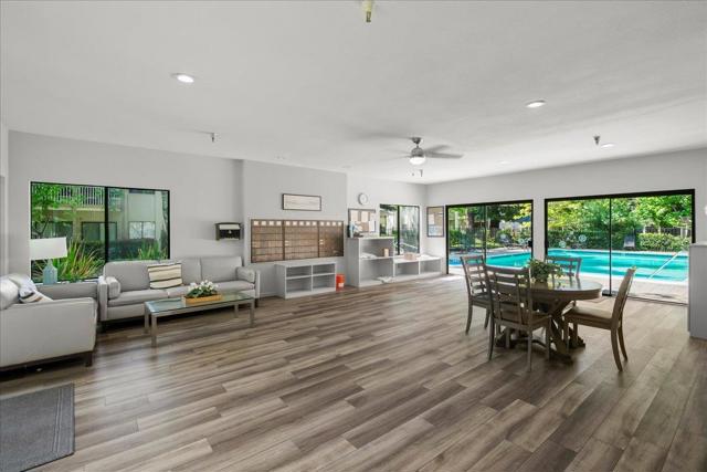 50 Horgan Avenue, Redwood City CA: https://media.crmls.org/mediaz/b5cbf2e7-3713-4cd1-b269-648028c04e99.jpg