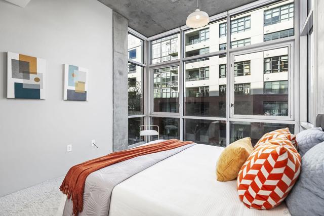 1025 Island Ave, San Diego CA: https://media.crmls.org/mediaz/b5cc0041-2ec6-4e61-9495-28c2ae5058c5.jpg