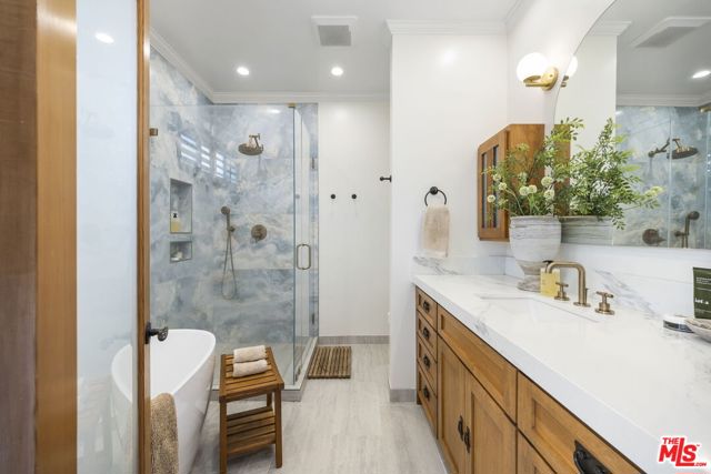 Drew Fenton | 11928 Kiowa Avenue Los Angeles CA | MLS: 7448155 Drew Fenton | 11928 Kiowa Avenue Los Angeles CA | MLS: 7448155