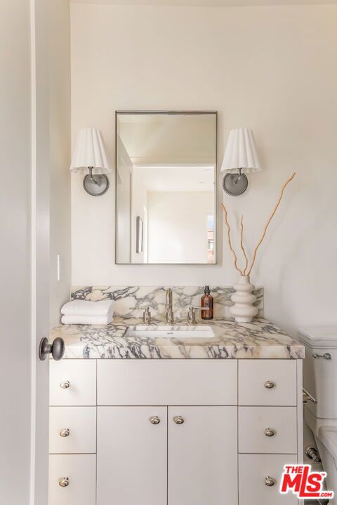 2455 23rd Street, Santa Monica CA: https://media.crmls.org/mediaz/b5cc474e-a841-4bb8-b401-c08f722ae6fe.jpg