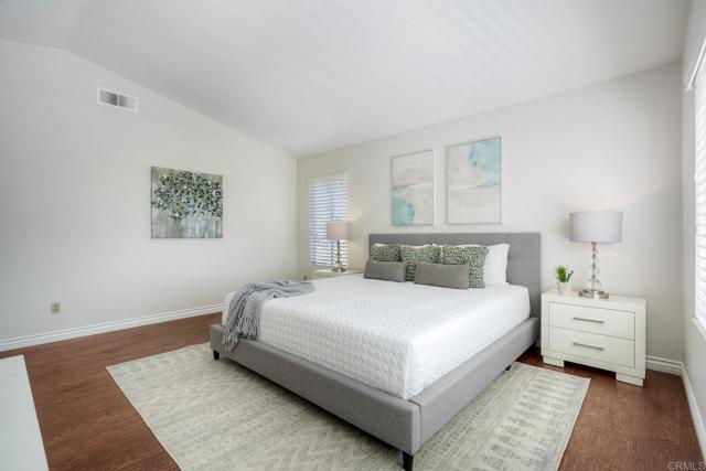 Detail Gallery Image 20 of 39 For 3369 Tournament Dr, Oceanside,  CA 92056 - 5 Beds | 3 Baths