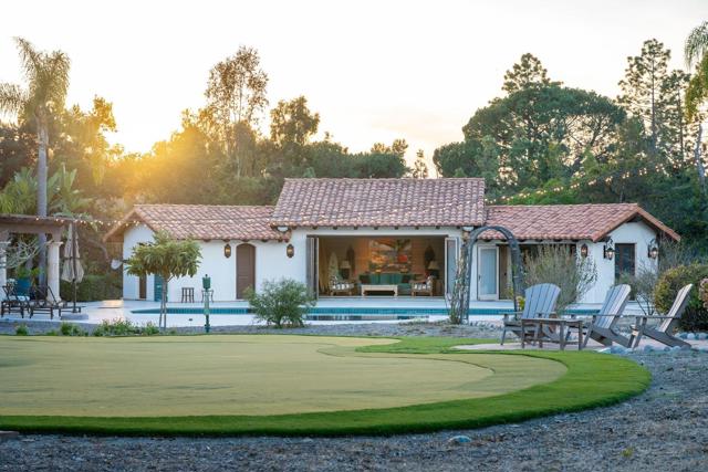 17535 Los Morros, Rancho Santa Fe CA: https://media.crmls.org/mediaz/b5cdef27-50c9-4cf9-bde7-bbdbf8e57d81.jpg