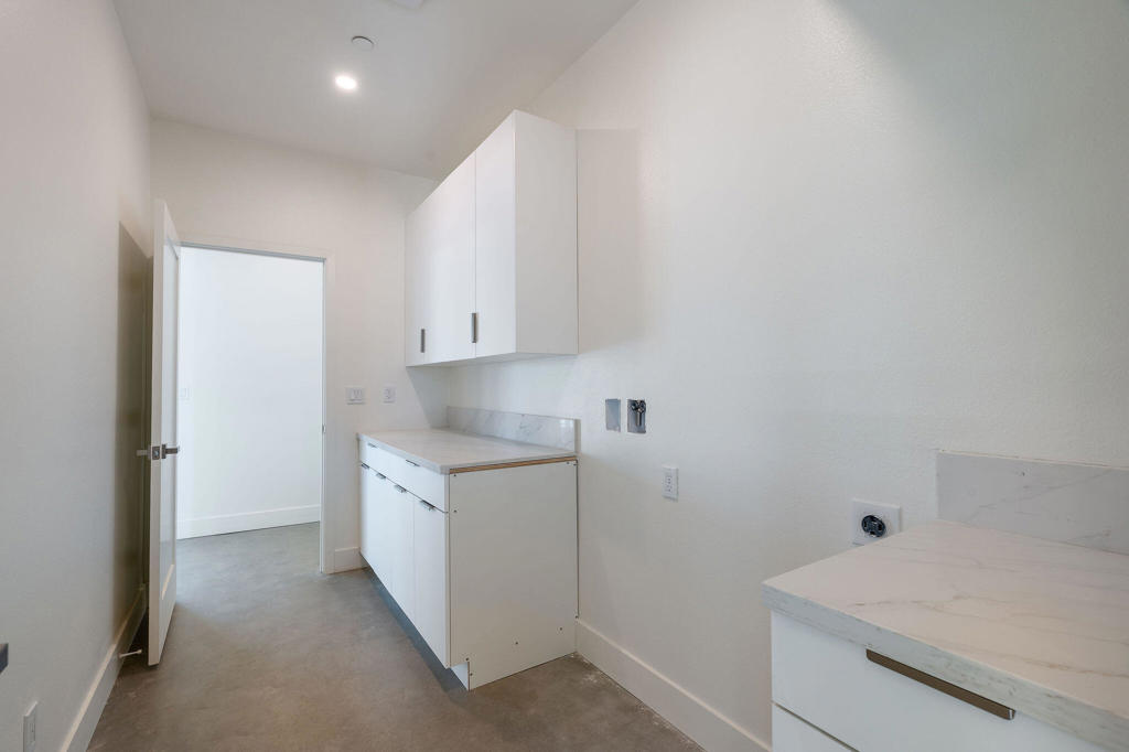 MLS #219137751DA image #21