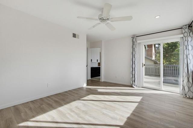 12835 Via Caballo Rojo, San Diego CA: https://media.crmls.org/mediaz/b5ce115f-1968-4853-88ac-01cf59166d05.jpg