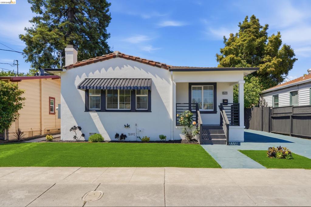 5125 Solano Ave