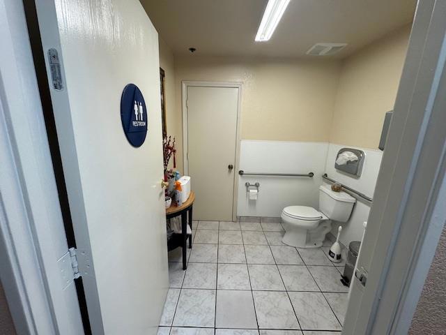 1692 1692 Tully Road, San Jose CA: https://media.crmls.org/mediaz/b5cf6602-803b-4433-b658-747ac38ac89b.jpg