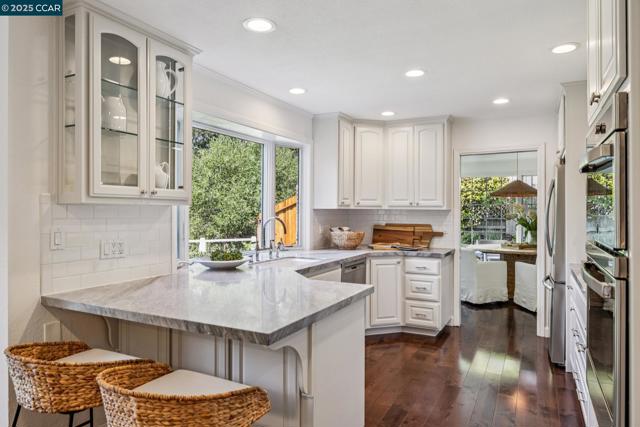 1023 Ameno Court, Lafayette CA: https://media.crmls.org/mediaz/b5cf6924-9b0d-4634-8a4f-17e6d358cd38.jpg