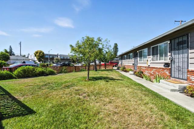2491 Karen Drive, Santa Clara CA: https://media.crmls.org/mediaz/b5cff87a-d9b6-408e-bfcf-a33476b55f83.jpg