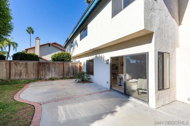 3618 Milford Place, Carlsbad CA: https://media.crmls.org/mediaz/b5d0d0eb-3c72-404d-b474-7515bd1ba9d5.jpg