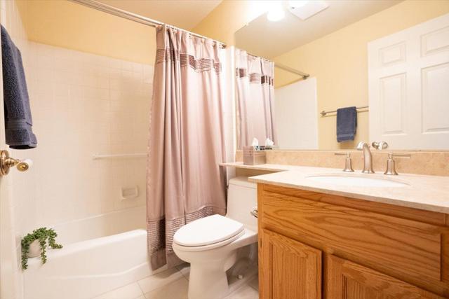 7812 Prestwick Circle, San Jose CA: https://media.crmls.org/mediaz/b5d128ef-d5ce-4506-8d00-8c4f5f970dca.jpg