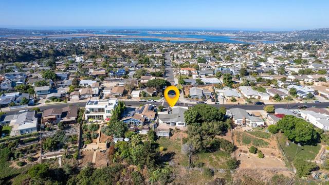 2585 Cowley Way, San Diego CA: https://media.crmls.org/mediaz/b5d2e18d-23b0-4c6c-b2c6-9a85a3d32933.jpg
