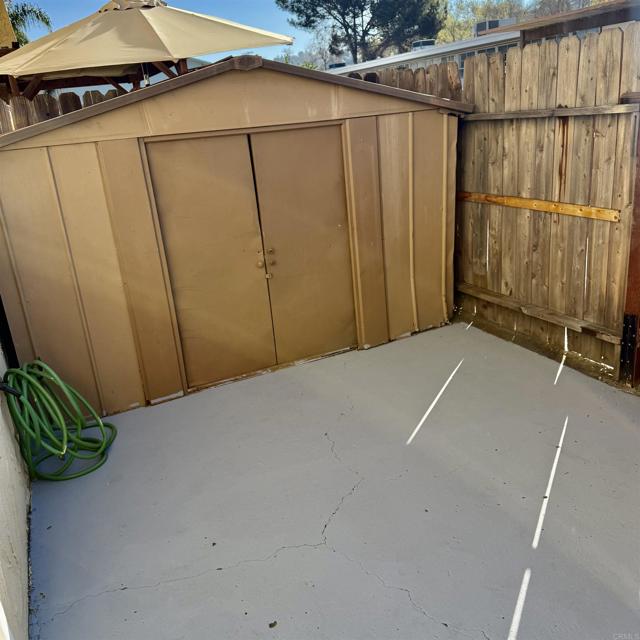 Image 18 of 22 For 1149 Emerald Avenue