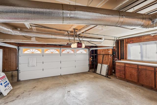 908 Park Pacifica Avenue, Pacifica CA: https://media.crmls.org/mediaz/b5d53791-52da-4fe9-a429-e50b300bd0e5.jpg