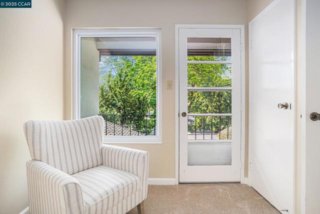 3257 Inverness Dr, Walnut Creek CA: https://media.crmls.org/mediaz/b5d75e66-8c13-4512-b59a-7f1ac12dca5d.jpg