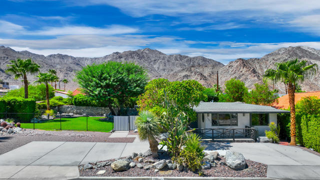 feature listing property photo