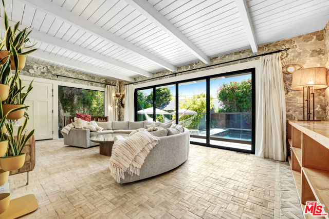 2049 N Berendo Street, Los Angeles CA: https://media.crmls.org/mediaz/b5d95461-aeff-4a08-9746-3db92a3c5991.jpg