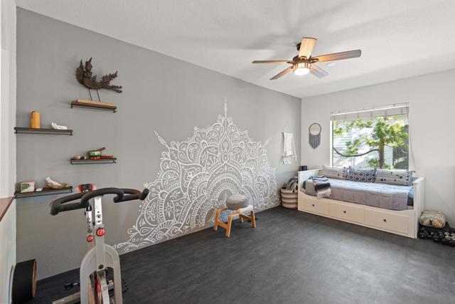 1664 Sagewood Way, San Marcos CA: https://media.crmls.org/mediaz/b5da266b-20aa-413c-9bc5-2173fe852c3d.jpg