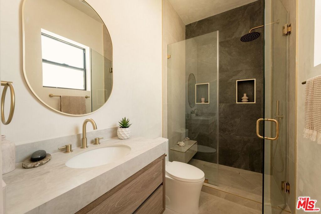 MLS #26865699 image #22