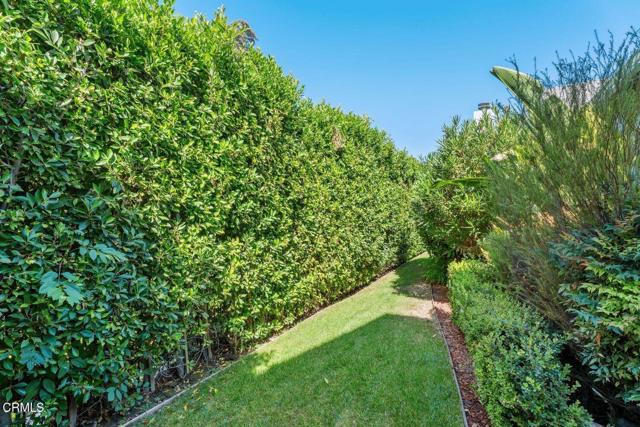 Detail Gallery Image 20 of 21 For 4242 Van Nuys Bld, Los Angeles,  CA 91403 - 3 Beds | 3 Baths