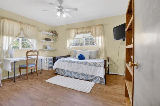 1222 Via Del Sol Road, Salinas CA: https://media.crmls.org/mediaz/b5db5e6b-3f1d-4da1-baba-56b62d6d1d81.jpg