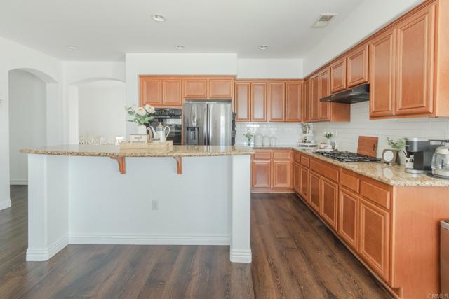 2127 Roanoke Street, San Jacinto CA: https://media.crmls.org/mediaz/b5dba866-17c2-491b-ac07-88307c43f081.jpg