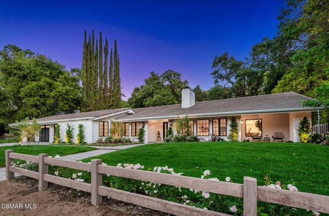 31652 Blue Meadow Lane, Westlake Village CA: https://media.crmls.org/mediaz/b5df5150-a5ea-4510-895f-f43a93539eec.jpg