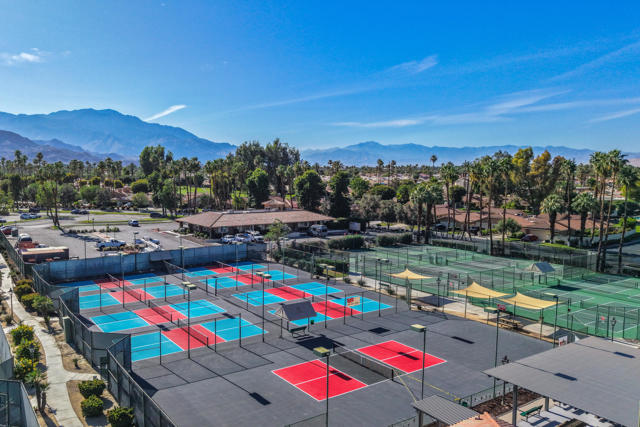 272 Avenida Del Sol, Palm Desert, CA 92260