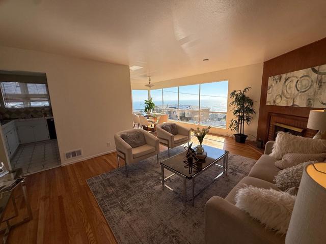 95 Clearview Drive, Daly City CA: https://media.crmls.org/mediaz/b5dfad45-2fd2-4ef7-820d-82ea0dc70718.jpg