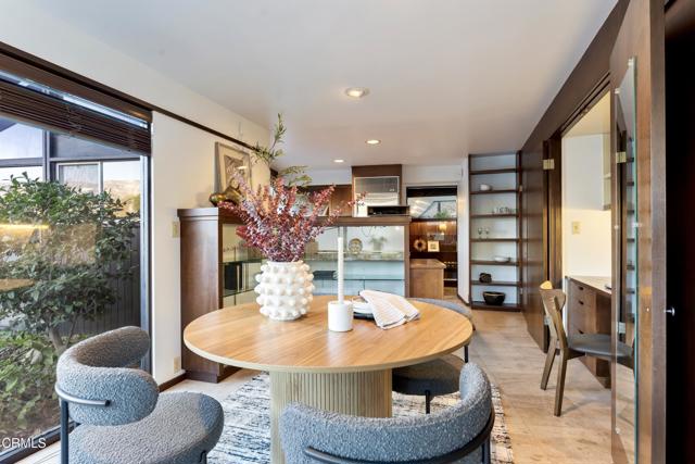 Detail Gallery Image 23 of 67 For 1345 Carnarvon Dr, Pasadena,  CA 91103 - 2 Beds | 2 Baths