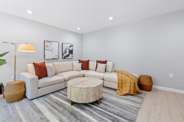 2377 Manhattan Place, Santa Clara CA: https://media.crmls.org/mediaz/b5e182b6-28ec-4ff9-87a7-26eb26635a36.jpg