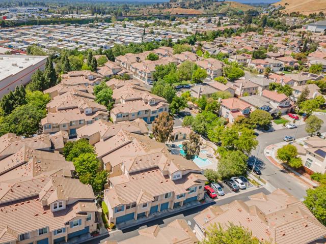 3344 Skyward Place, San Jose CA: https://media.crmls.org/mediaz/b5e1a538-13e8-4acd-81bd-f1a3965e42c4.jpg