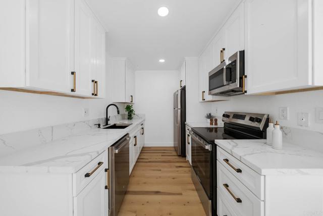 Detail Gallery Image 9 of 40 For 2360 Hosp Way, Carlsbad,  CA 92008 - 1 Beds | 1 Baths