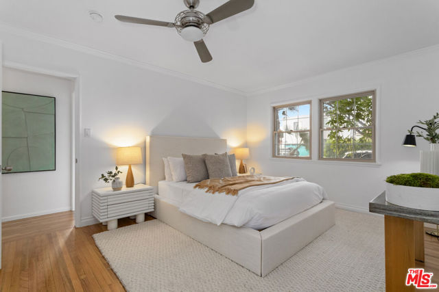 1016 Indiana Court, Venice CA: https://media.crmls.org/mediaz/b5e44351-3e4f-4cac-8af3-9c71a87f549d.jpg