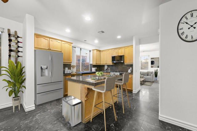 Image 21 of 66 For 48182 Keaton Way Way