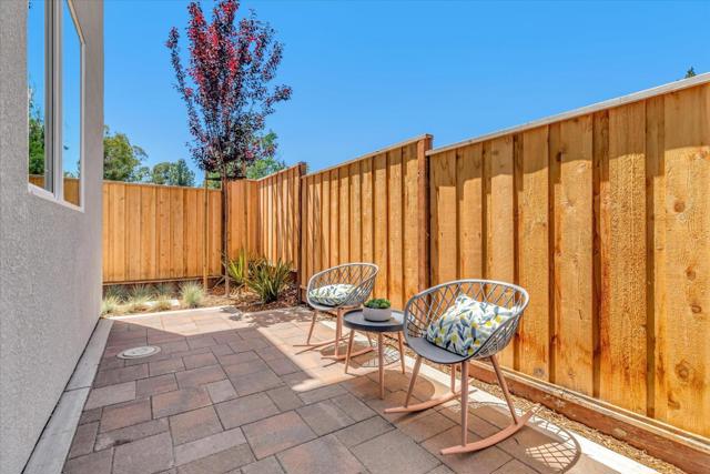 326 Isabelline Court, San Ramon CA: https://media.crmls.org/mediaz/b5e4ffa1-b37d-4a95-a1ae-9fbfd55b630e.jpg