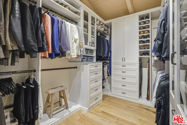 Drew Fenton | 3631 SERRA Road Malibu CA | MLS: 7403357 Drew Fenton | 3631 SERRA Road Malibu CA | MLS: 7403357