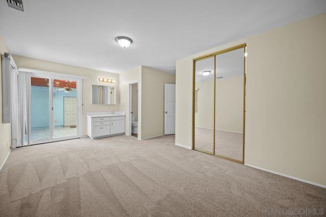 3711 Fairway Dr, La Mesa CA: https://media.crmls.org/mediaz/b5e65ab1-6186-4d53-84ff-5fd3cae6f54b.jpg