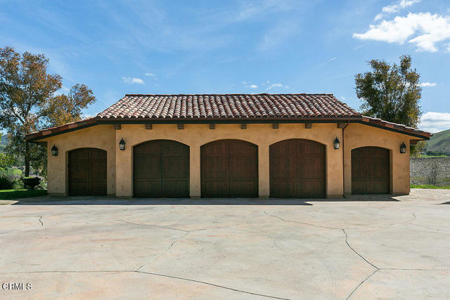 Detail Gallery Image 56 of 75 For 758 Donnington Ct, Simi Valley,  CA 93065 - 4 Beds | 8/1 Baths