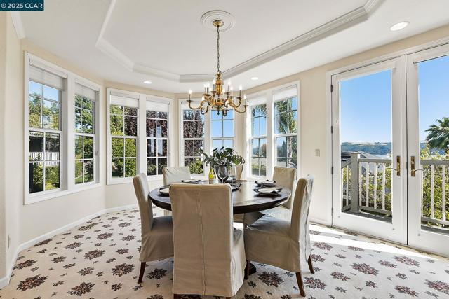 1620 Saint Francis Ct, Benicia CA: https://media.crmls.org/mediaz/b5e92211-8af7-4b00-9a26-e86c11e1fe58.jpg