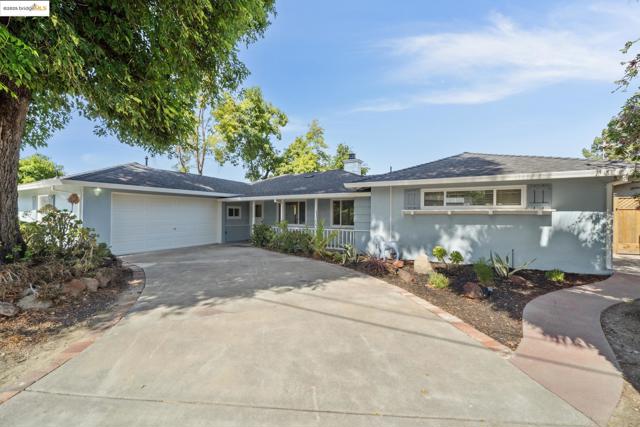 1555 Terry Way, Pleasant Hill CA: https://media.crmls.org/mediaz/b5ea579e-26e0-44ba-81db-b6ad20c57e38.jpg