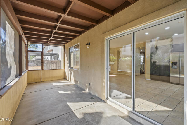 Detail Gallery Image 31 of 41 For 1930 Ribera Dr, Oxnard,  CA 93030 - 5 Beds | 3 Baths