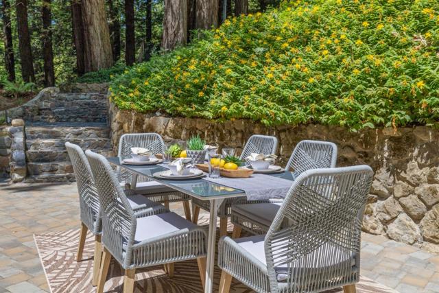 23110 Old Santa Cruz Highway, Los Gatos CA: https://media.crmls.org/mediaz/b5eba139-8e0f-462f-8f71-c8aaebd0f561.jpg